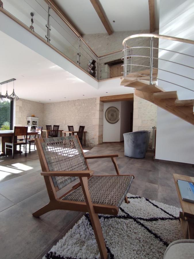Les Cuves - Saintes Bed & Breakfast Chaniers Exterior foto