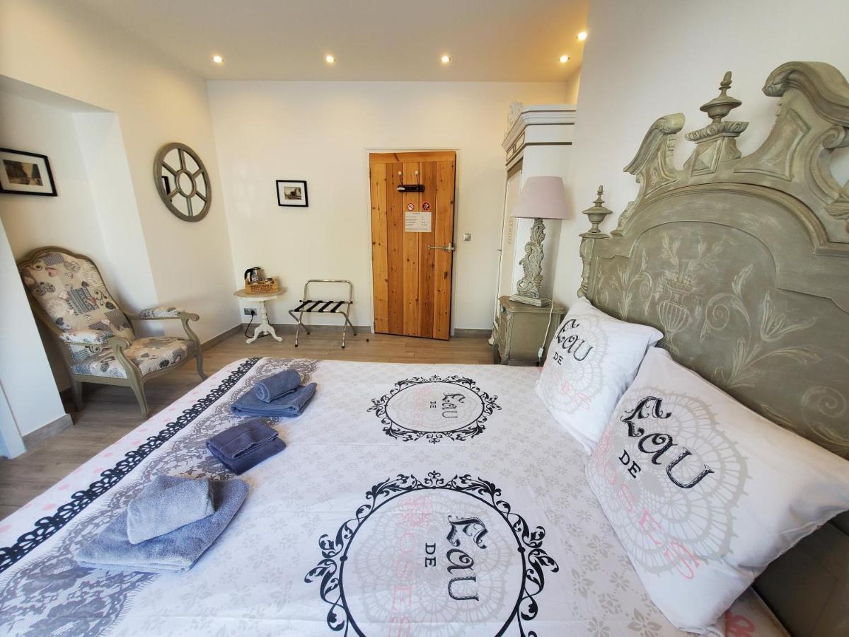 Les Cuves - Saintes Bed & Breakfast Chaniers Exterior foto