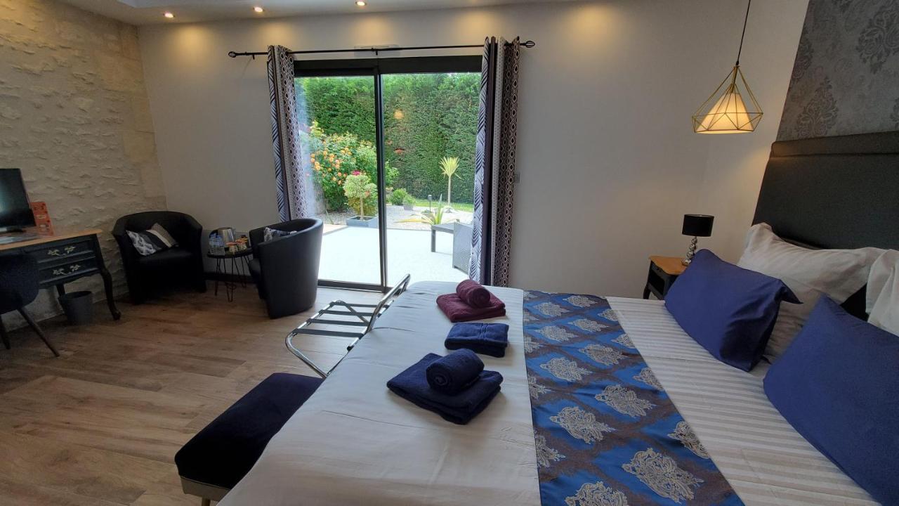 Les Cuves - Saintes Bed & Breakfast Chaniers Exterior foto
