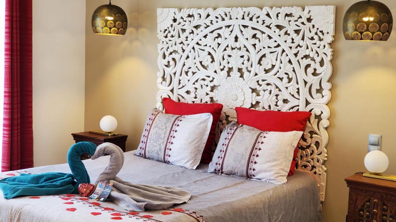 Les Cuves - Saintes Bed & Breakfast Chaniers Exterior foto