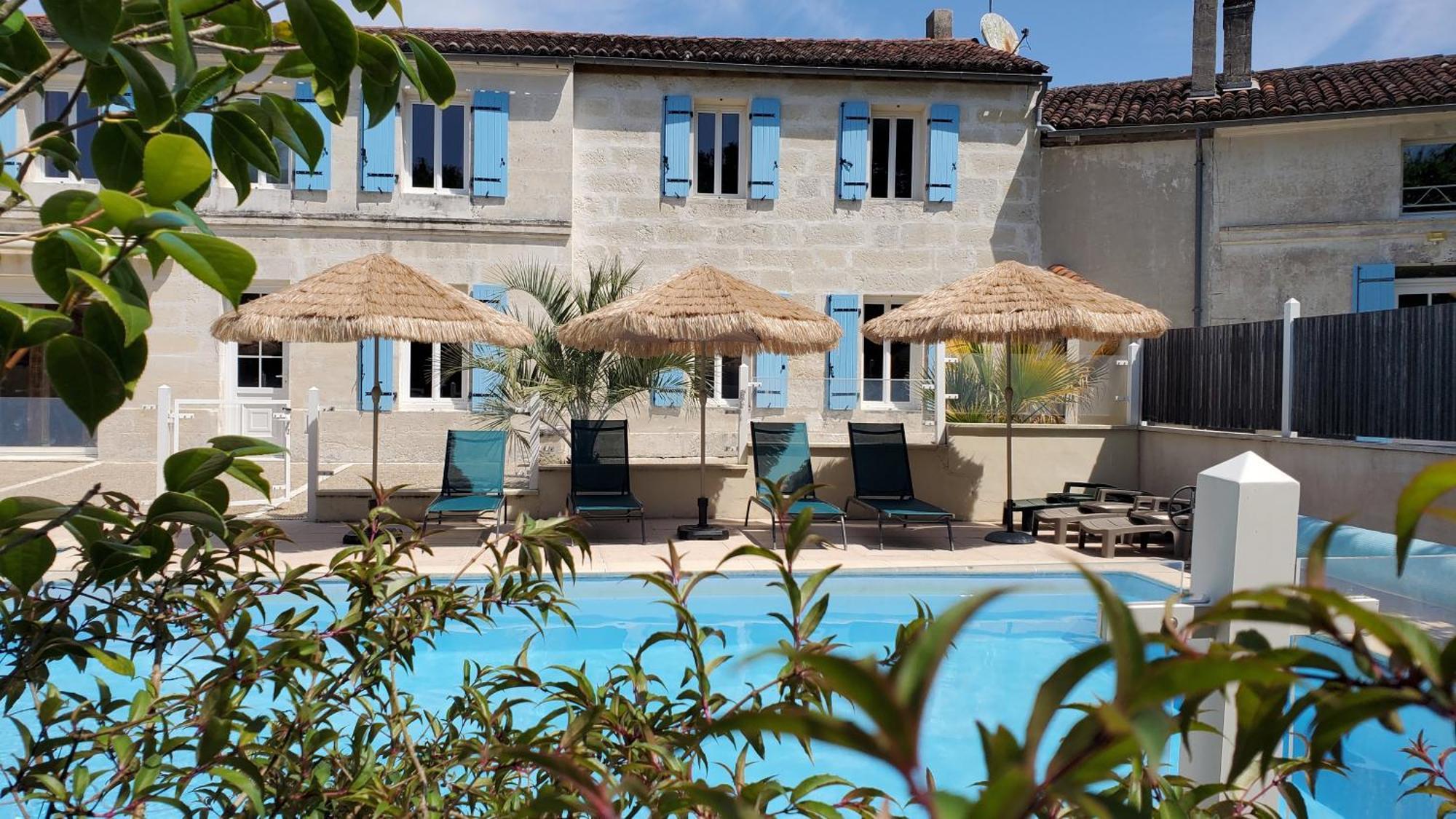 Les Cuves - Saintes Bed & Breakfast Chaniers Exterior foto